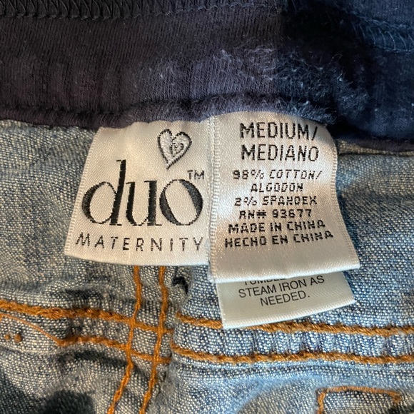Lot of Seven Maternity Pants - Picture 11 of 16
